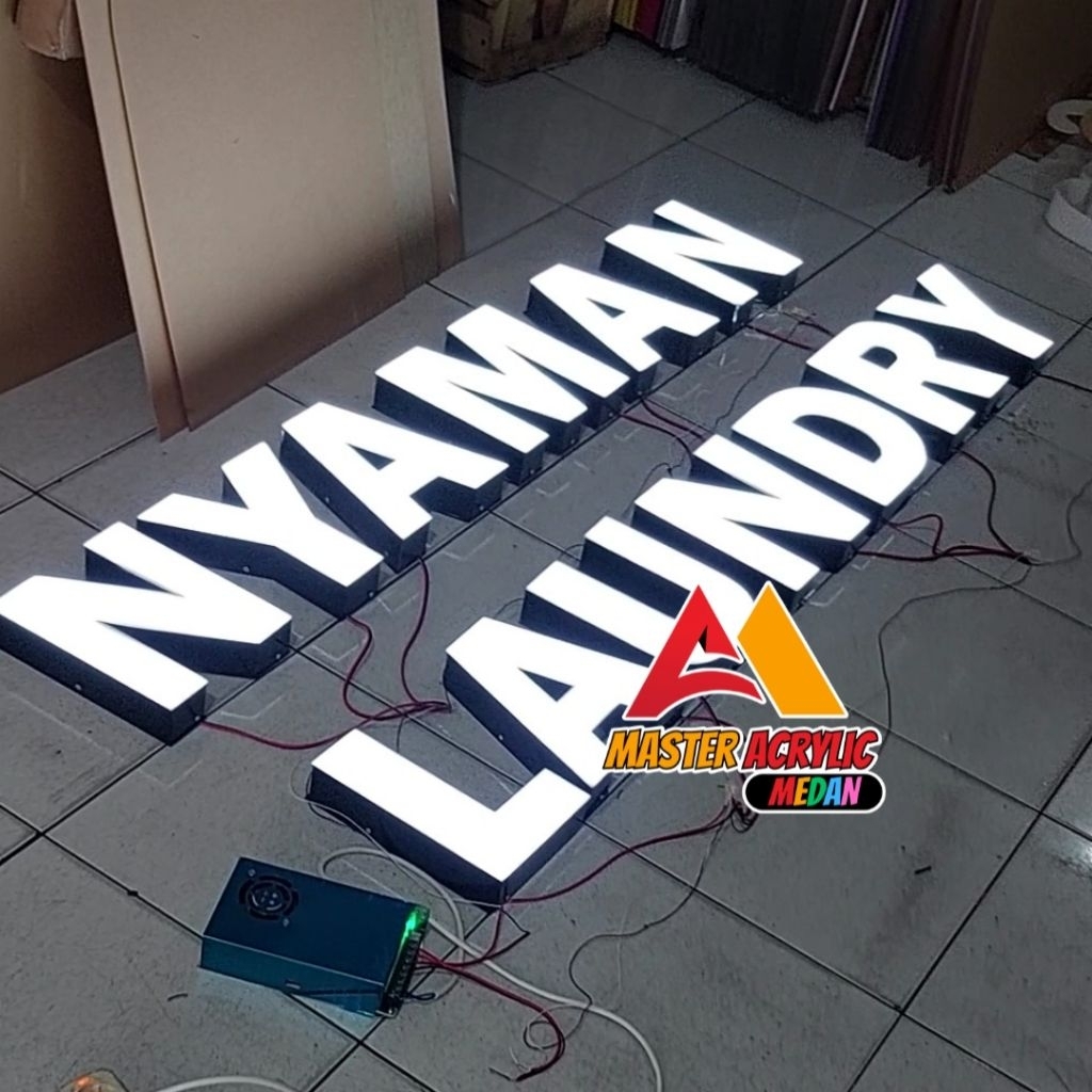 Huruf Timbul Akrilik Custom / Letter Timbul Lampu / Akrilik Sign