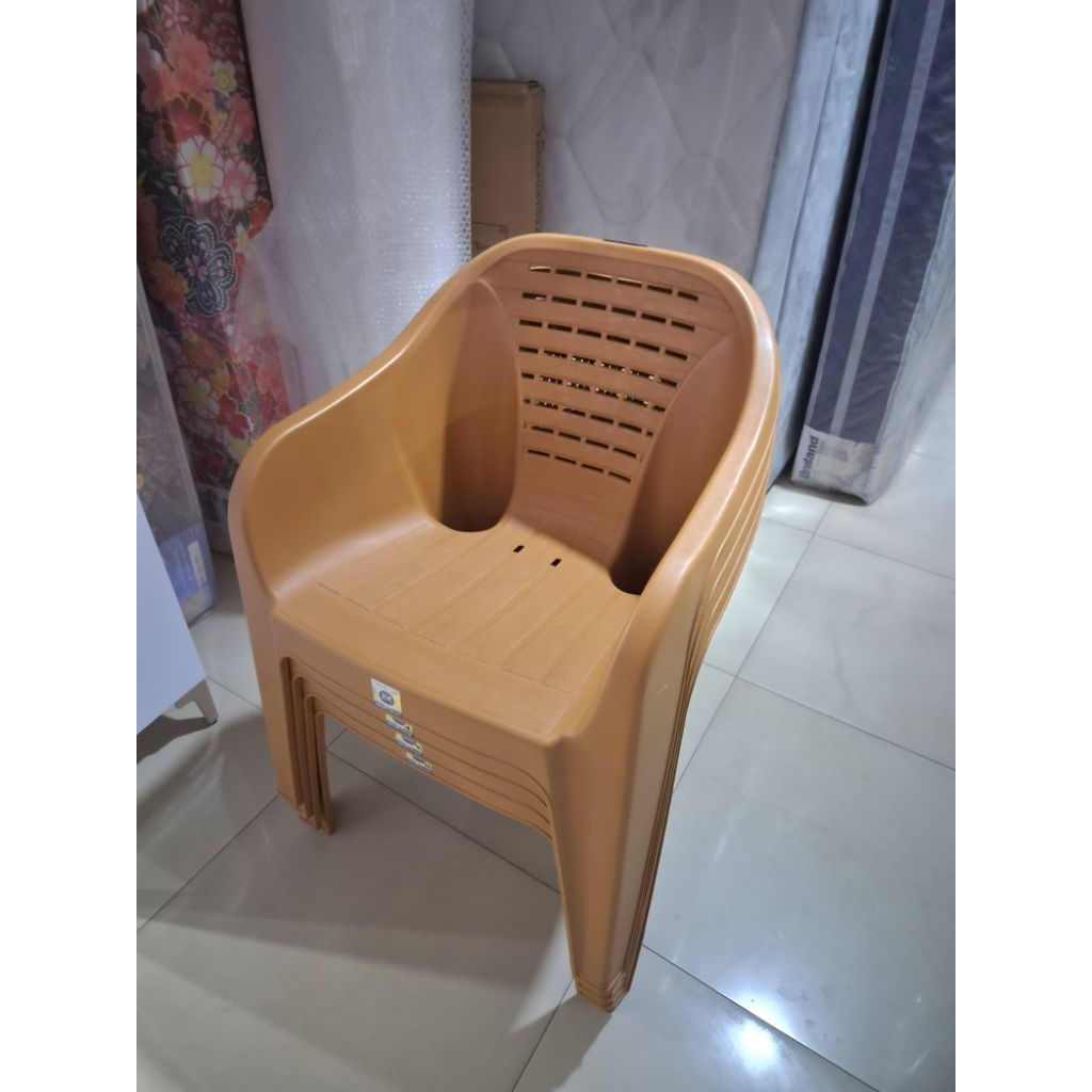 Kursi Napolly TCC500