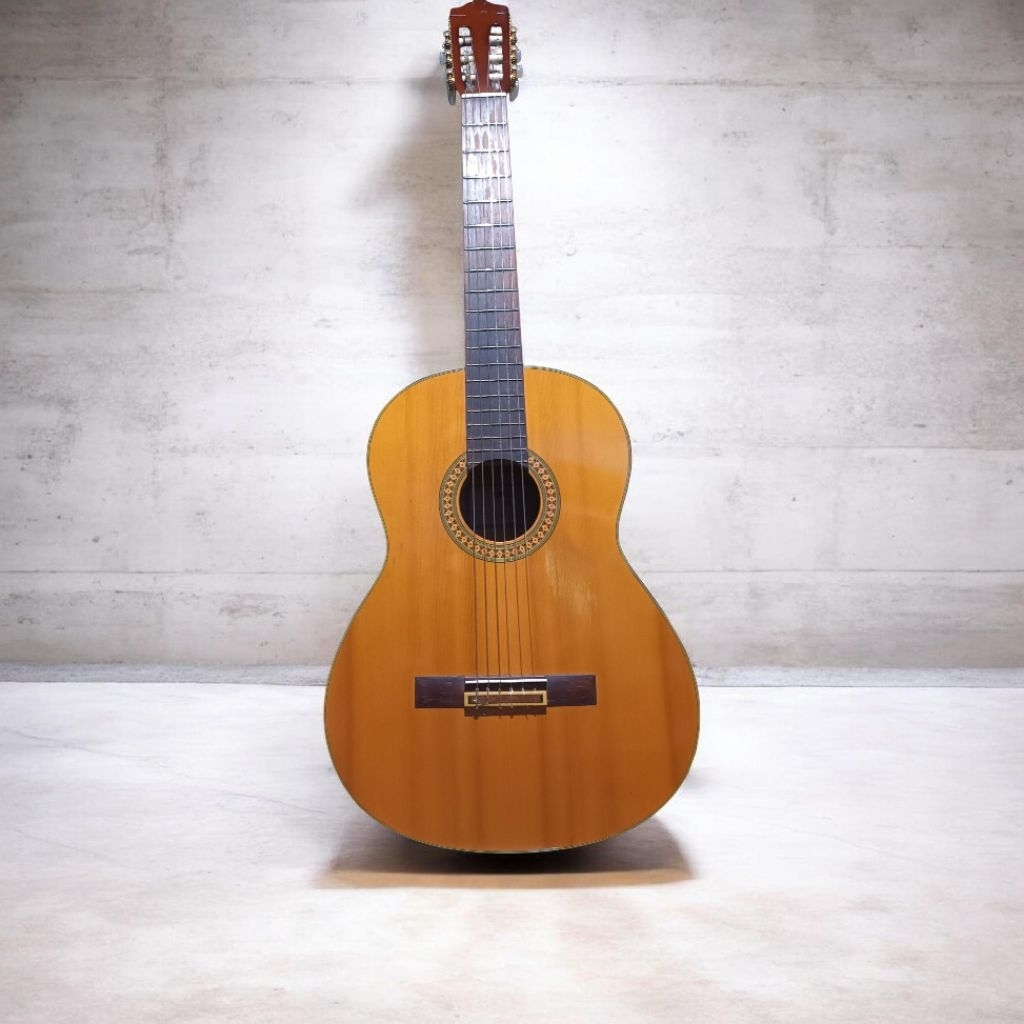 Gitar Yamaha C390 - second