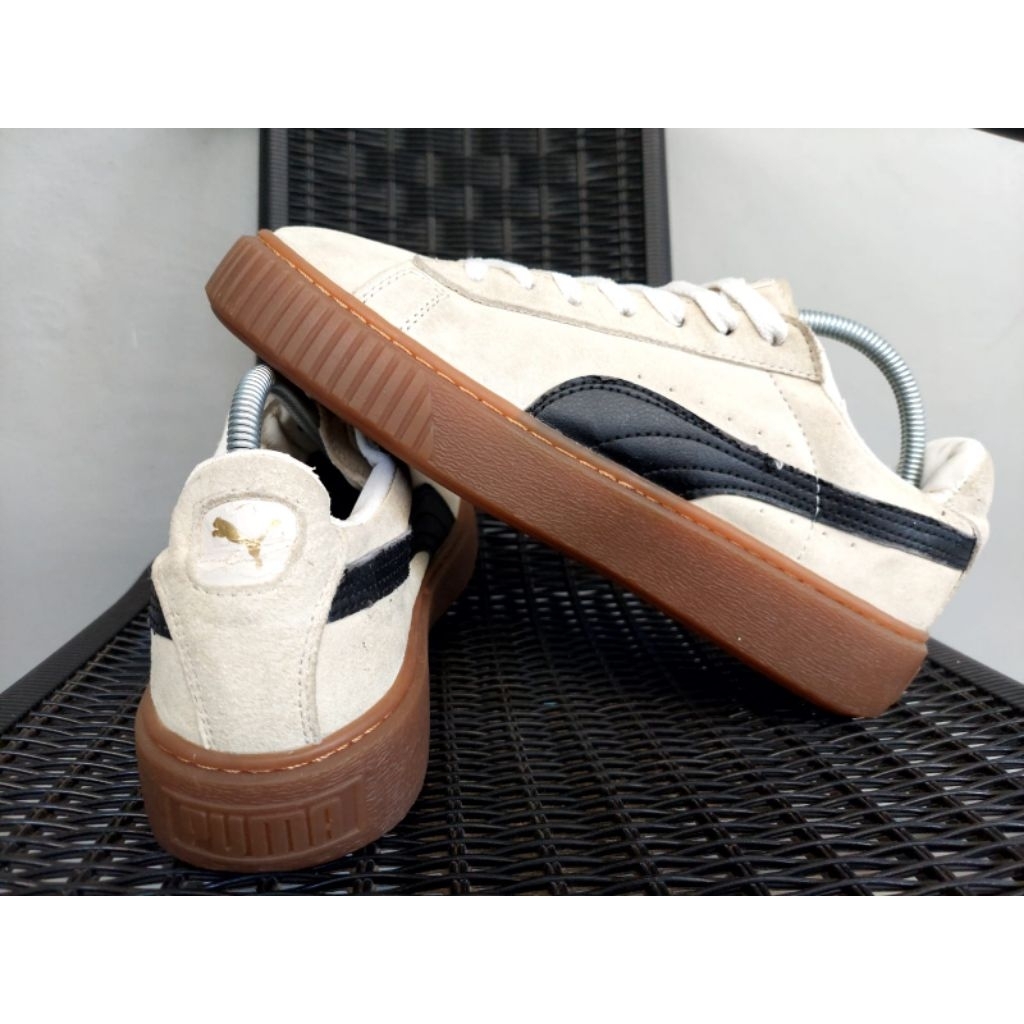 Sepatu Puma Suede