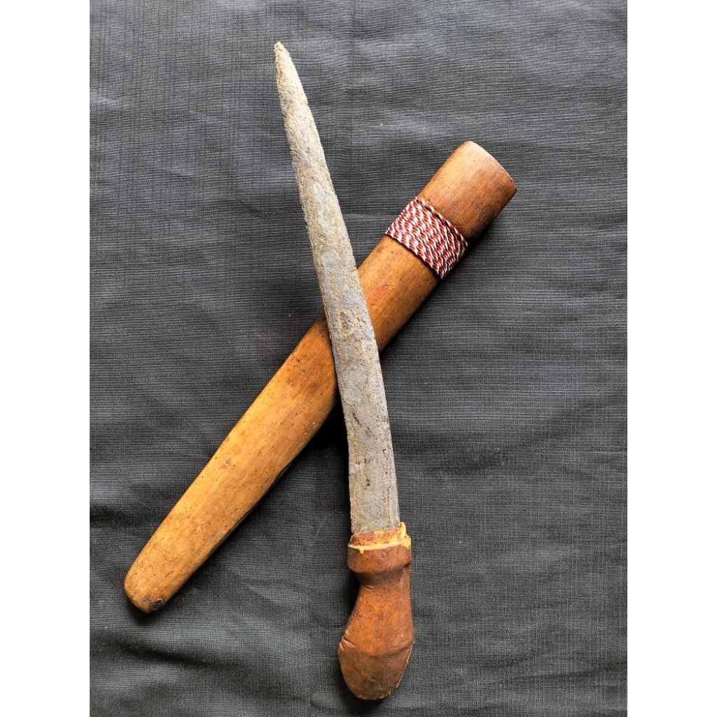 Original Lokasian Sepuh | Pusaka Cundrik Ngukubimo Pamor Suratmanketip Est. Majapahit Sepuh