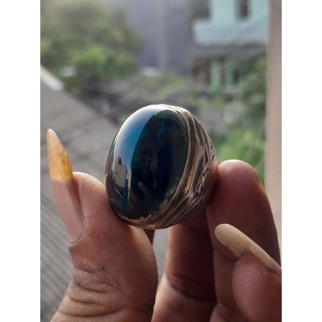 bacan majiko tanah hitam
