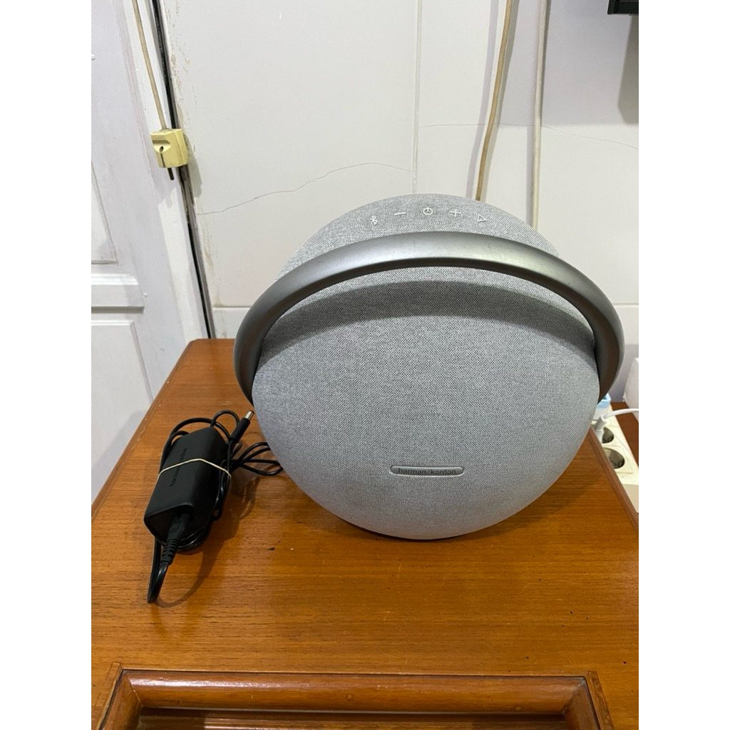 Harman Kardon Onyx Studio 7