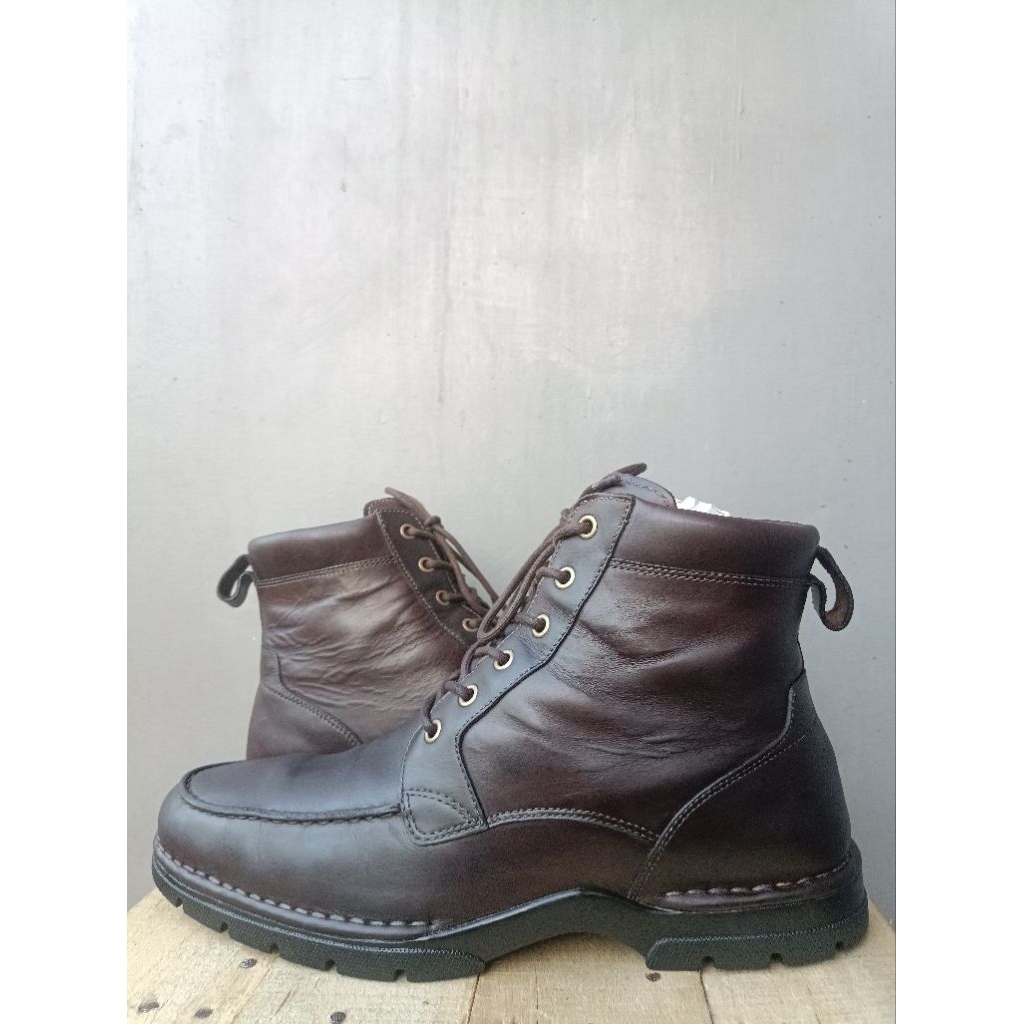 Cole Haan NikeAir Mens Brown Leather boot  43.5/28.0
