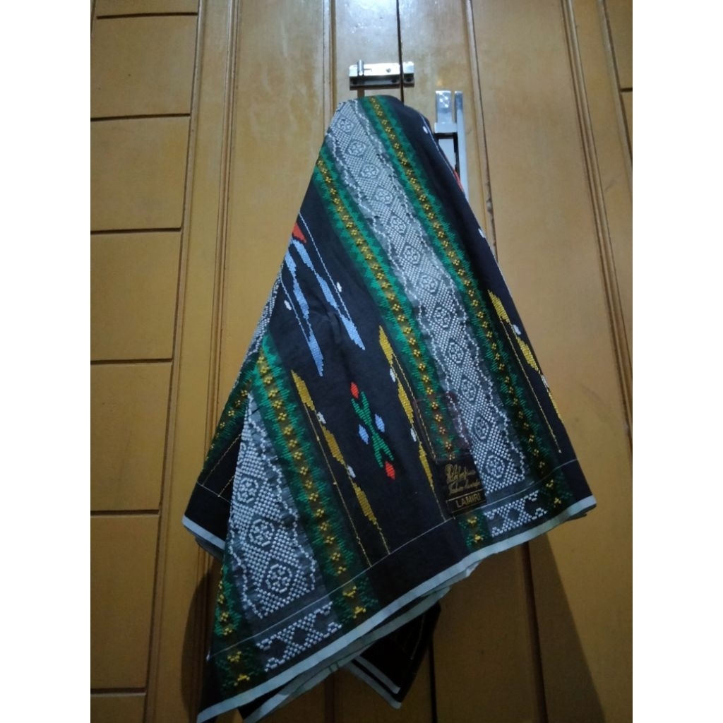 sarung lamiri second mulus
