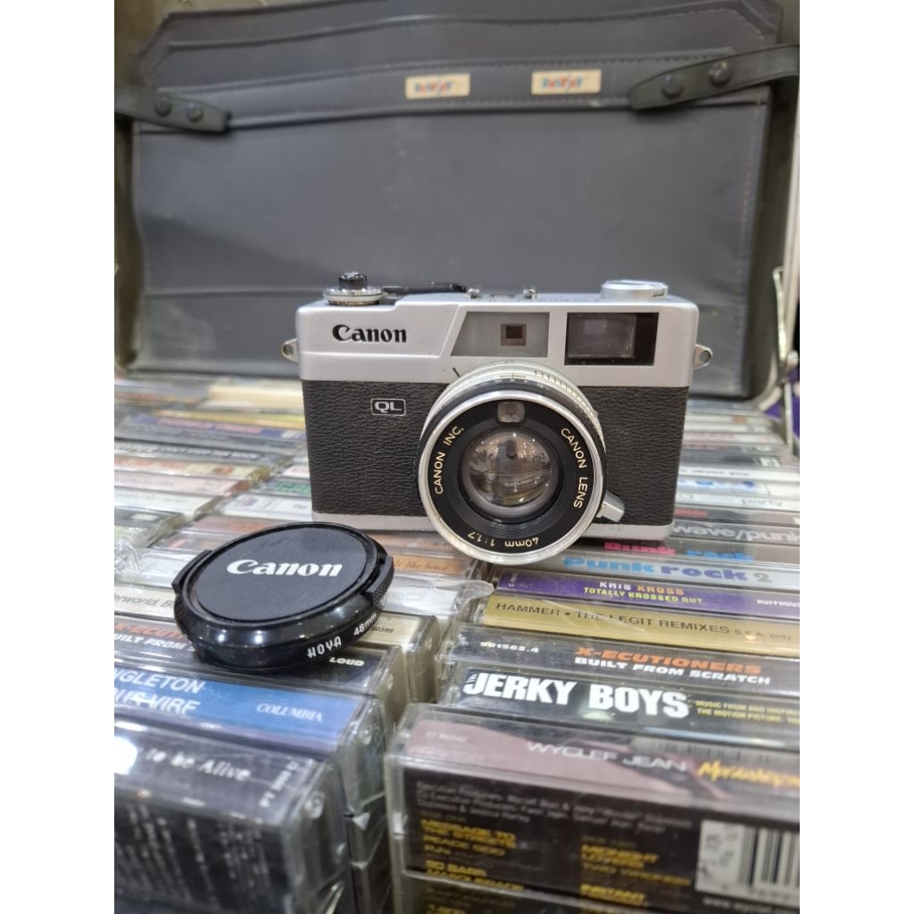 Kamera analog Canon QL