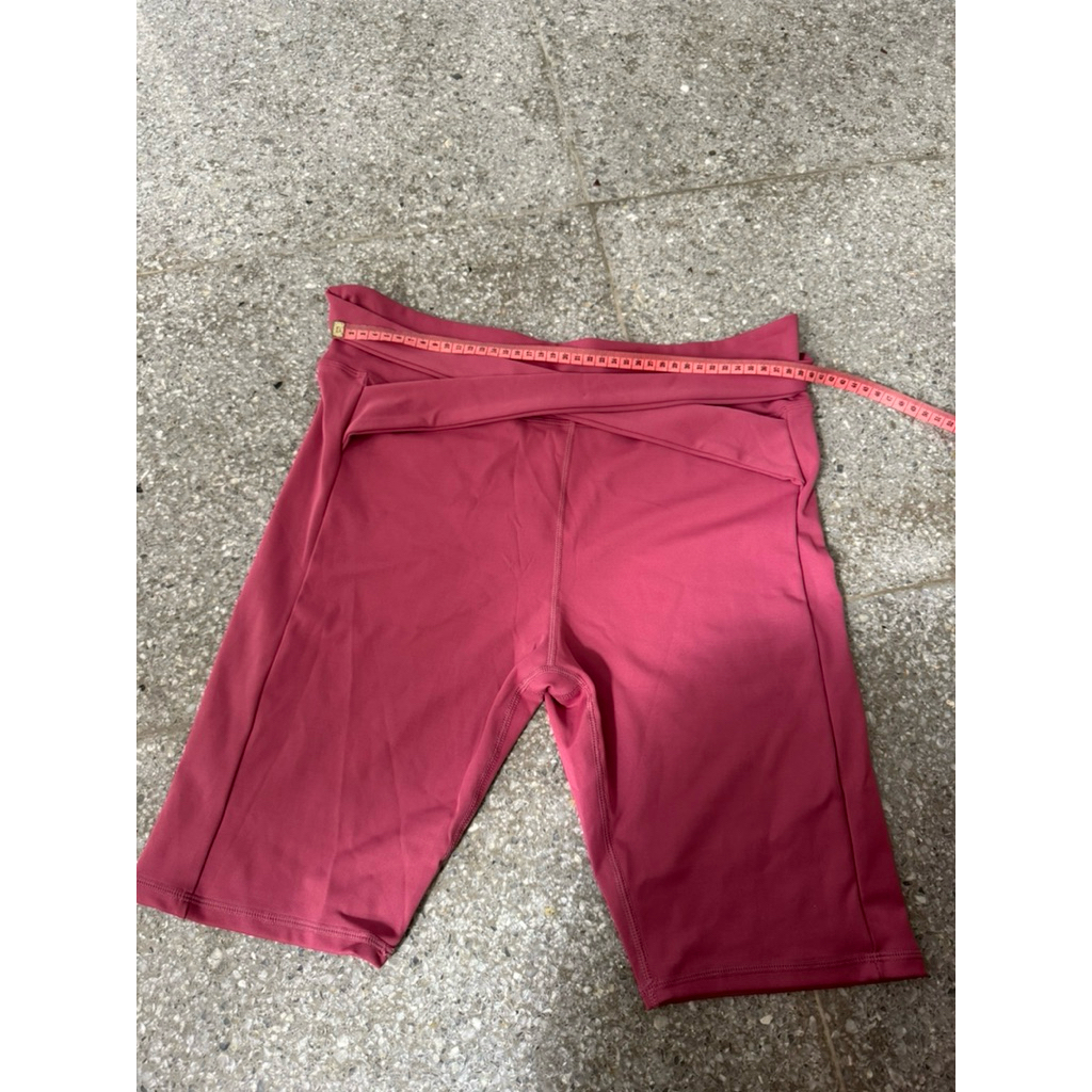 CELANA SENAM WANITA PRELOVED