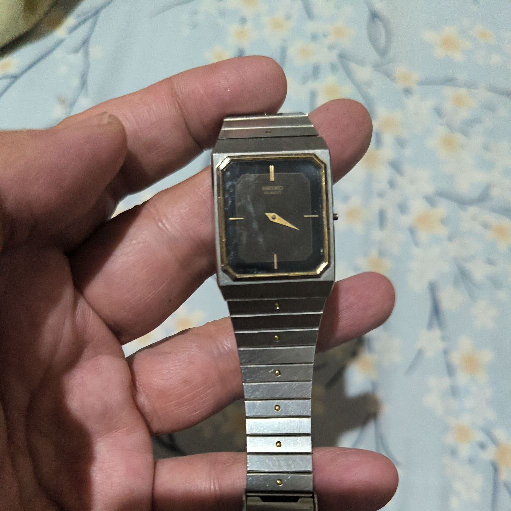 Seiko Tank 6430 Japan vintage  kondisi mati untested apa adanya sesuai foto