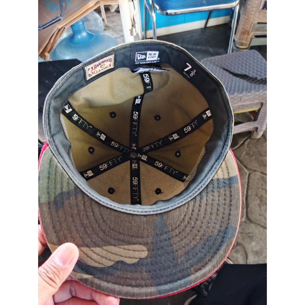 Topi new era Bulls camo 7 3/8