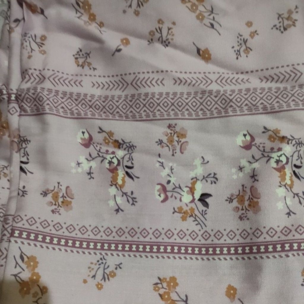 kain rayon motif bunga motif tumpal polos abstrak kain Armani silky motif bunga maxmara motif bunga 