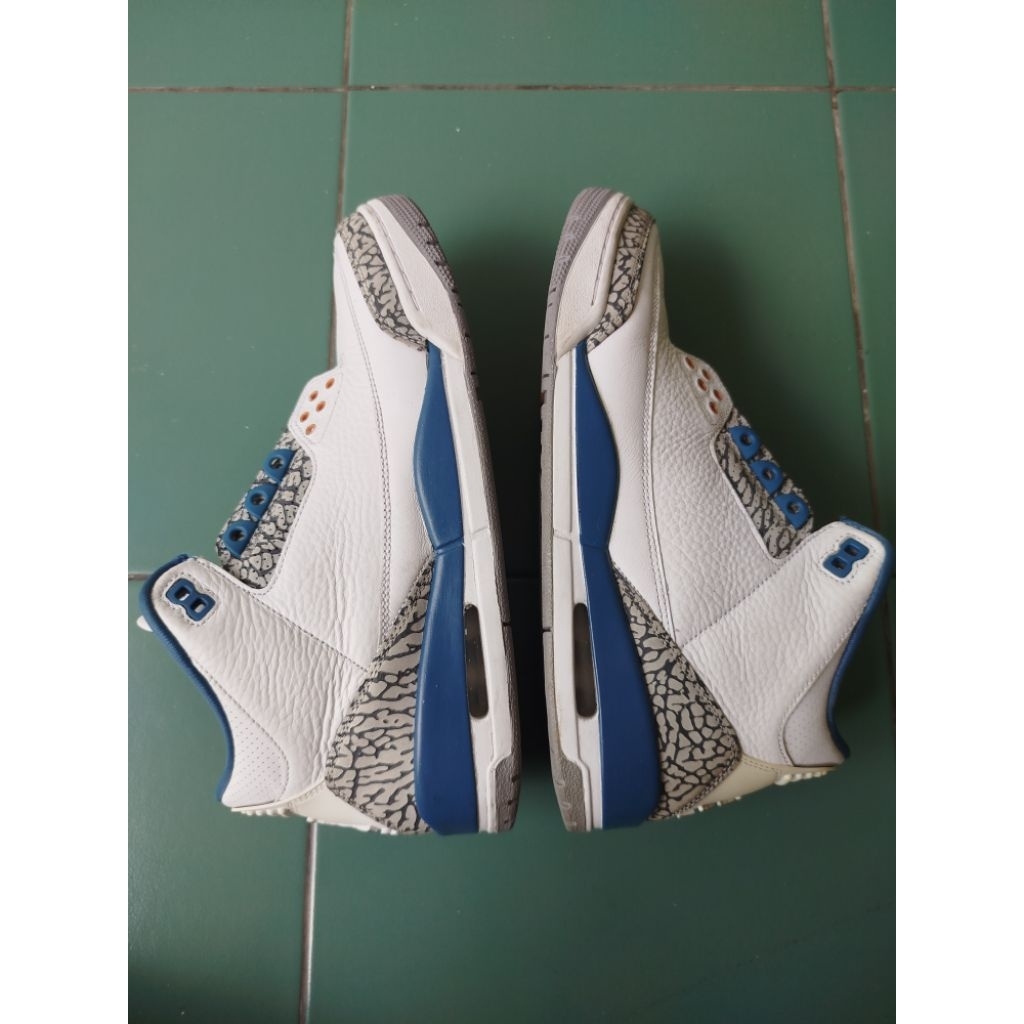 Air Jordan 3 Retro Wizards