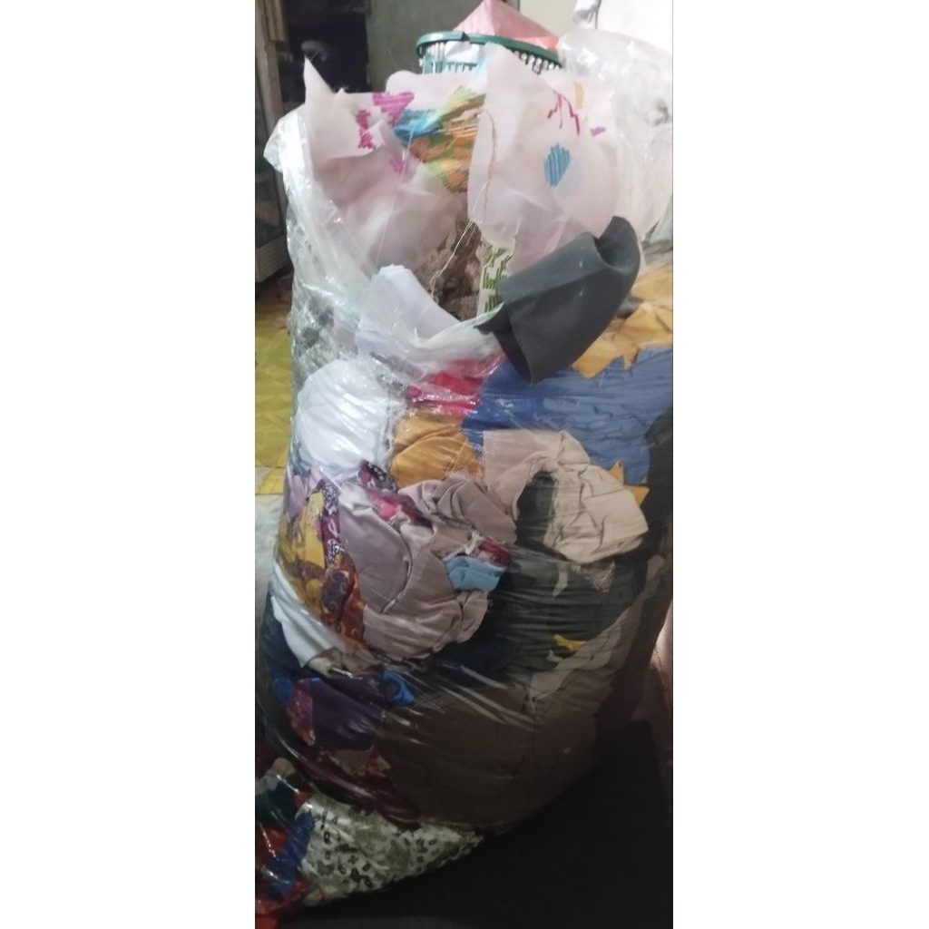 Kain Sisa Hasil Produksi Jahit Rumahan, Kain Perca Brokat, Kain Sisa Furing, Kain Sisa Furing