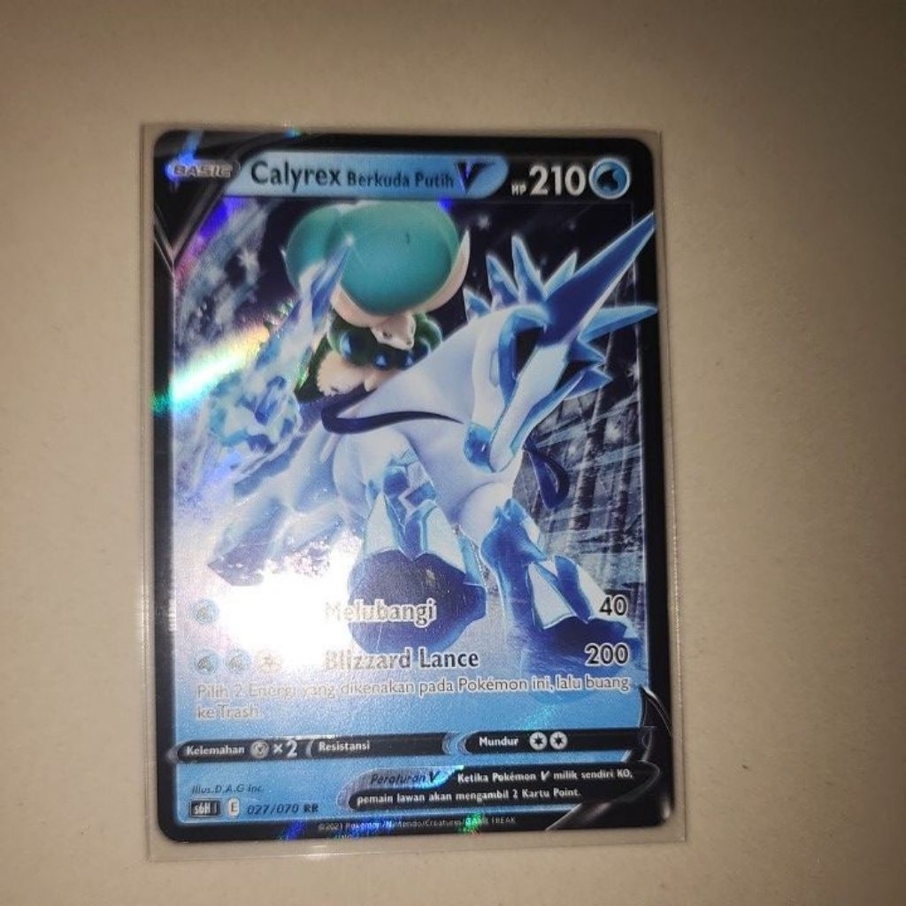 kartu pokemon RR calyrex berkuda putih V