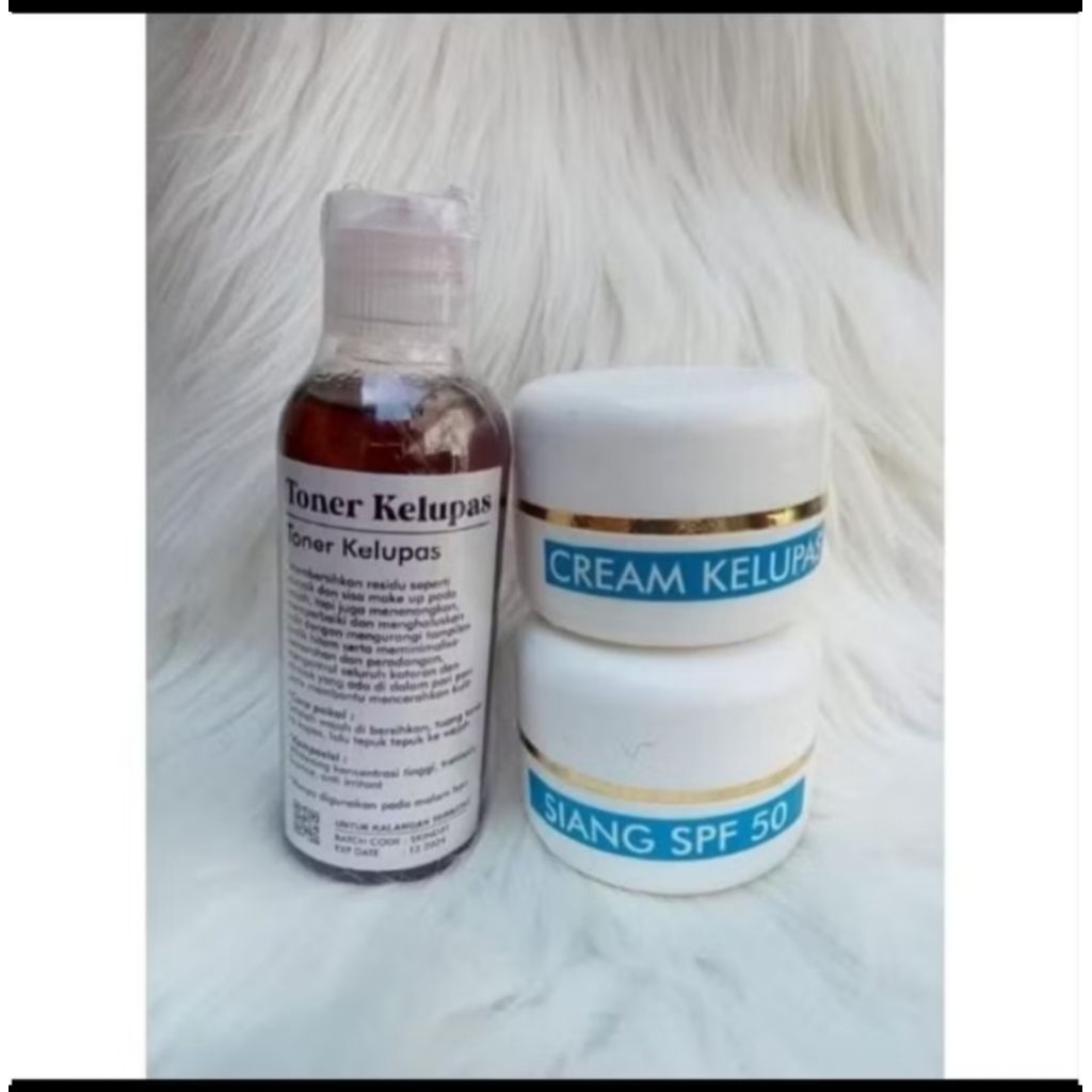 PAKET KELUPAS 3IN-PENGELUPASAN WAJAH MENGHILANGKAN FLEK HITAM