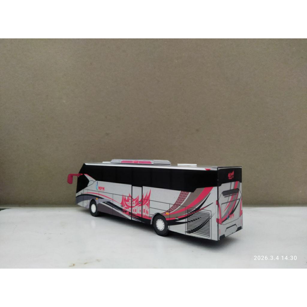 Miniatur Bus MPM SR2