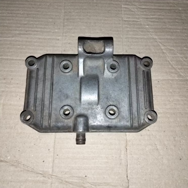Tutup head kop second original motor honda CB 200 twin