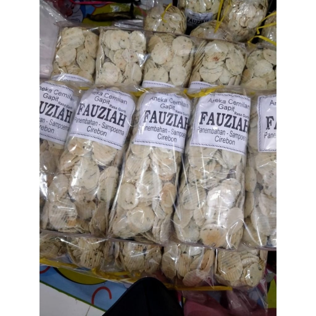 Gapit Khas Cirebon 250gr/ Oleh-oleh Khas Cirebon Gapit Renyah gurih