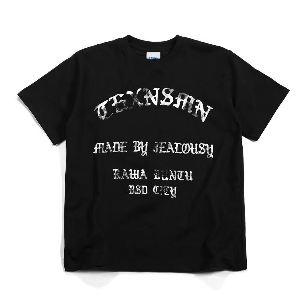 Tshirt Typo Levine Distressed Black Thanksinsomnia