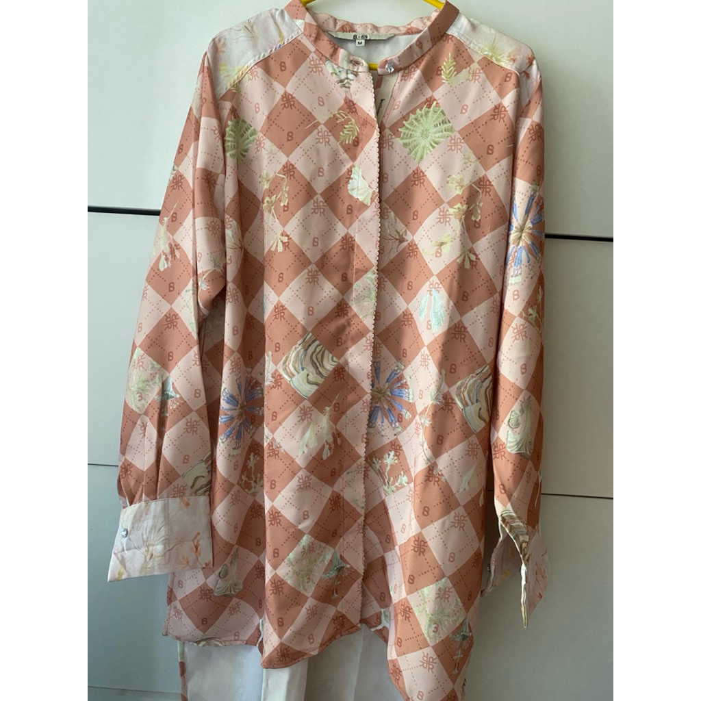 DARIA TOP BY BUTTONSCRAVES X RIAMIRANDA