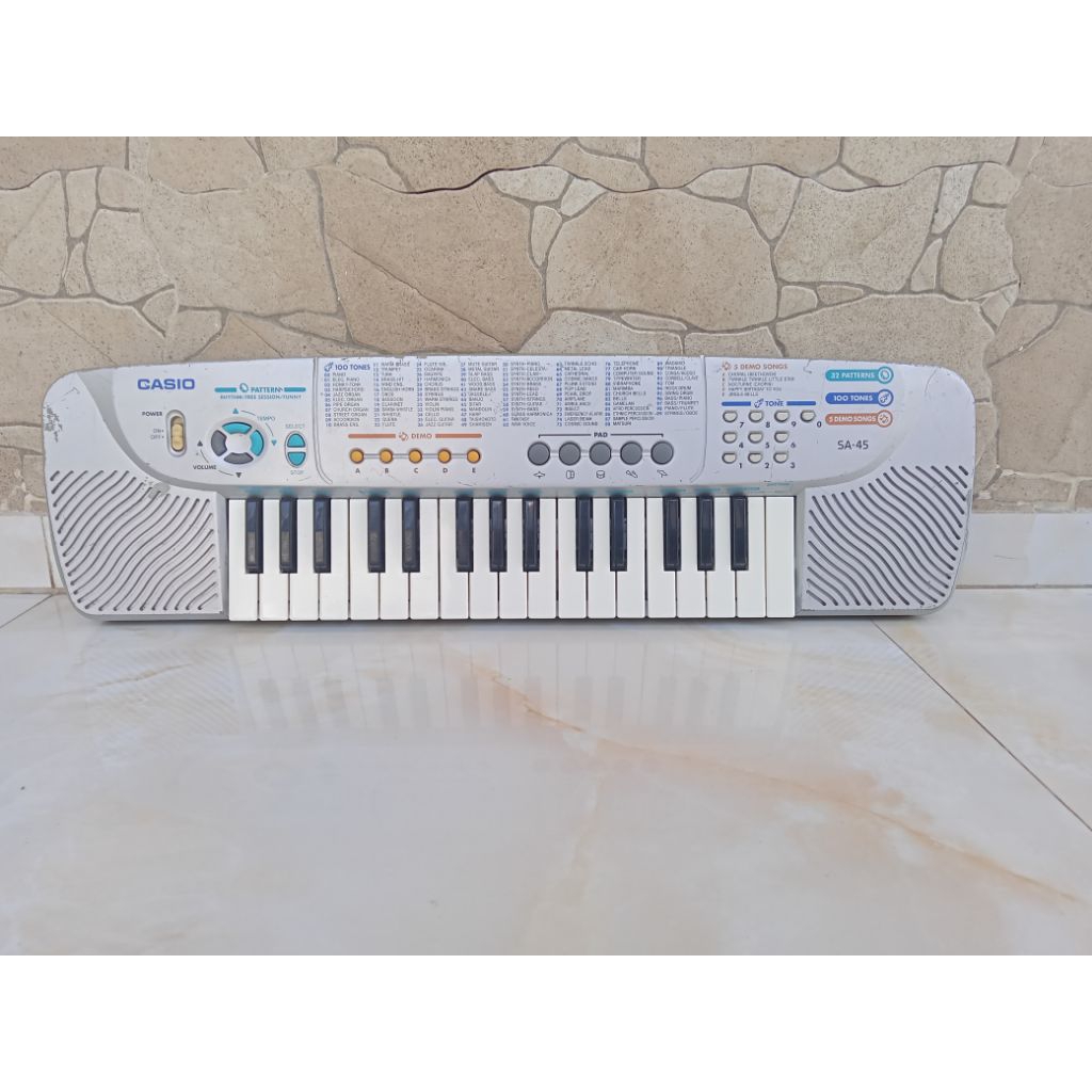 Piano CASIO SA45