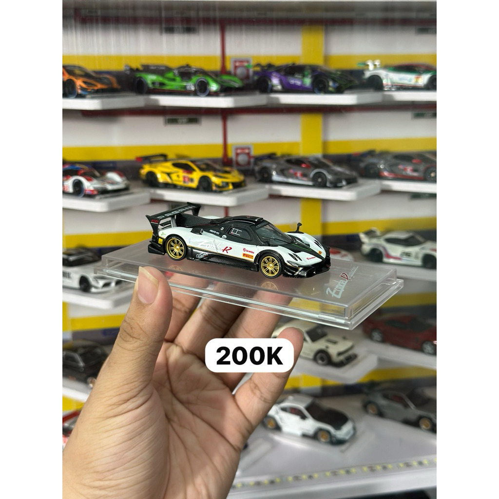 CM Model Pagani Zonda R