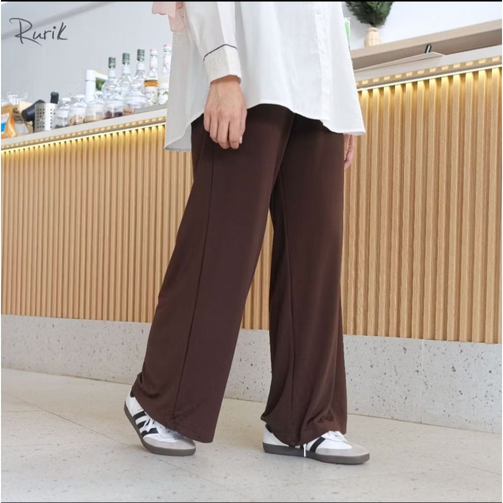 rurik gya kulot wanita