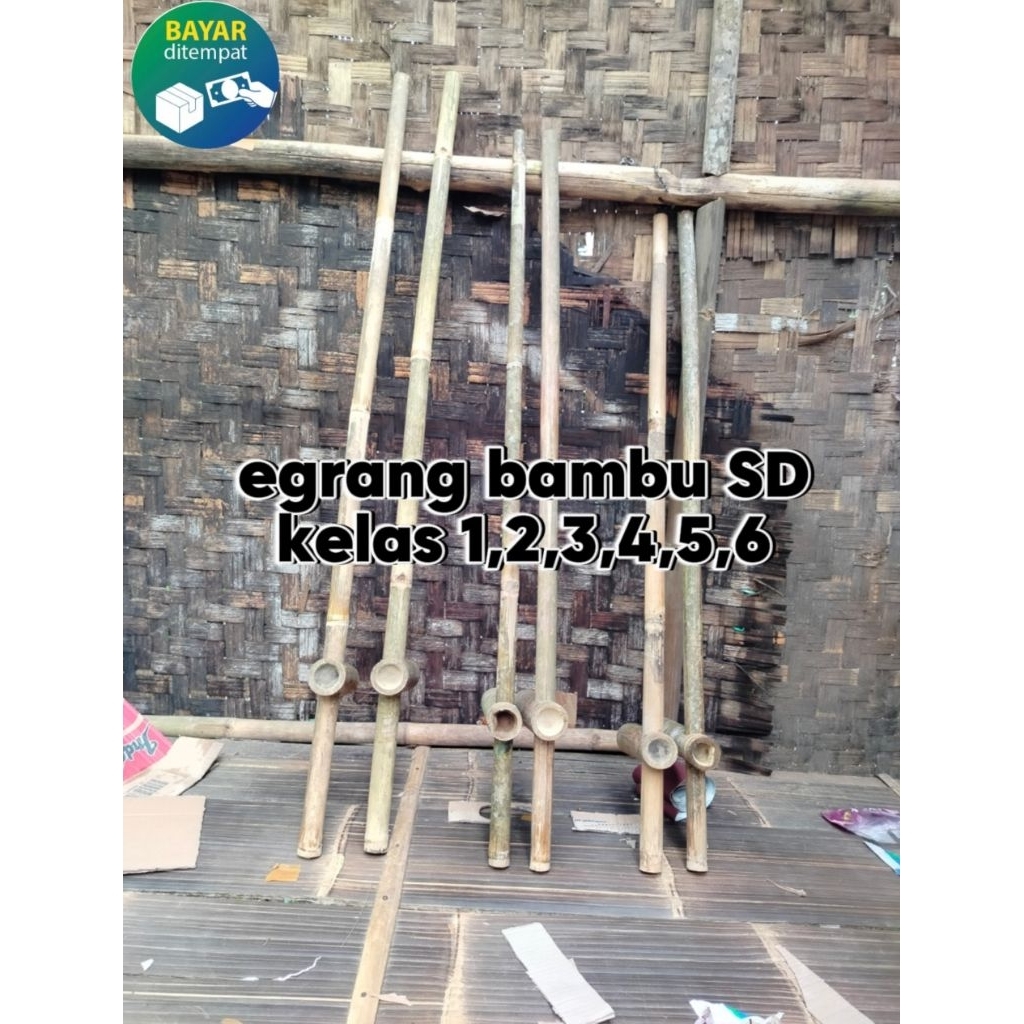 egrang bambu anak SD