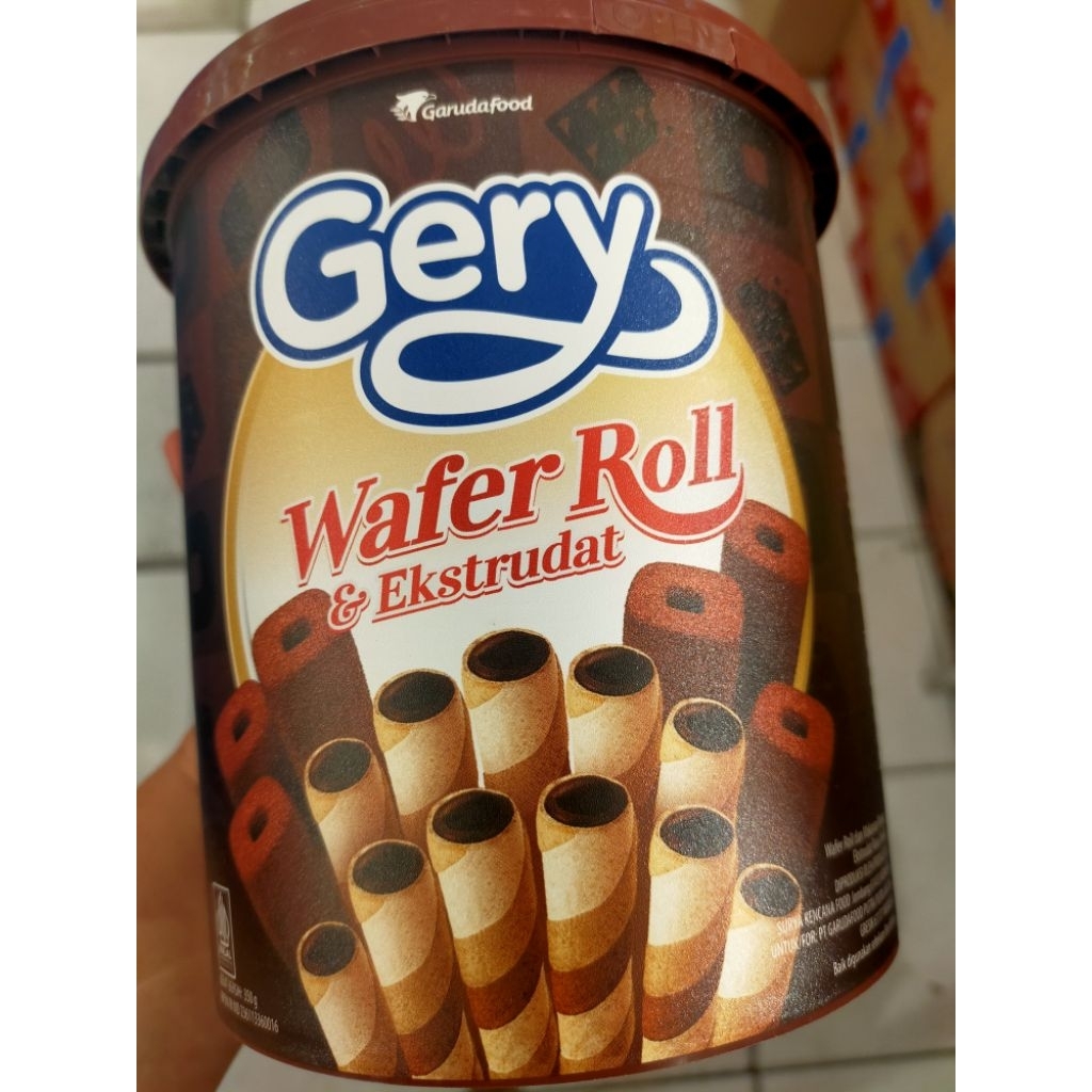 Gery wafer roll