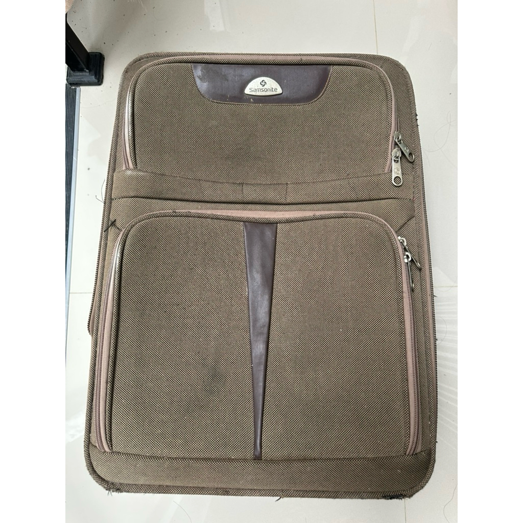[preloved] Koper 24 inch merk Samsonite - kondisi minus