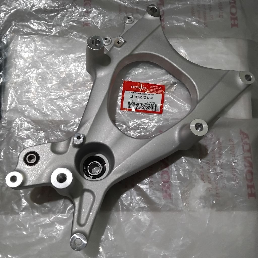 Swingarm Honda PCX160 K1Z / Swingarm Assy Rear 52100K1ZN20