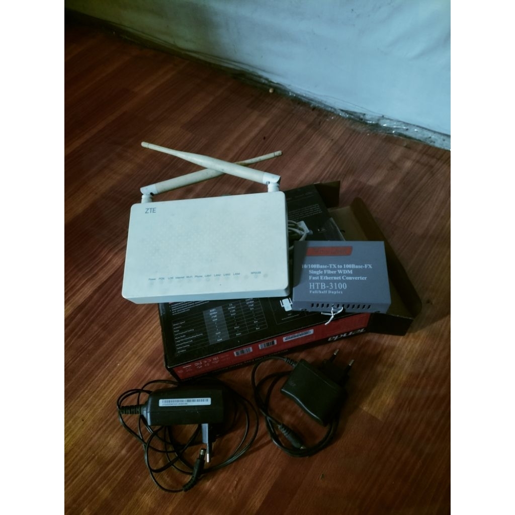 modem wifi ZTE set lengkap