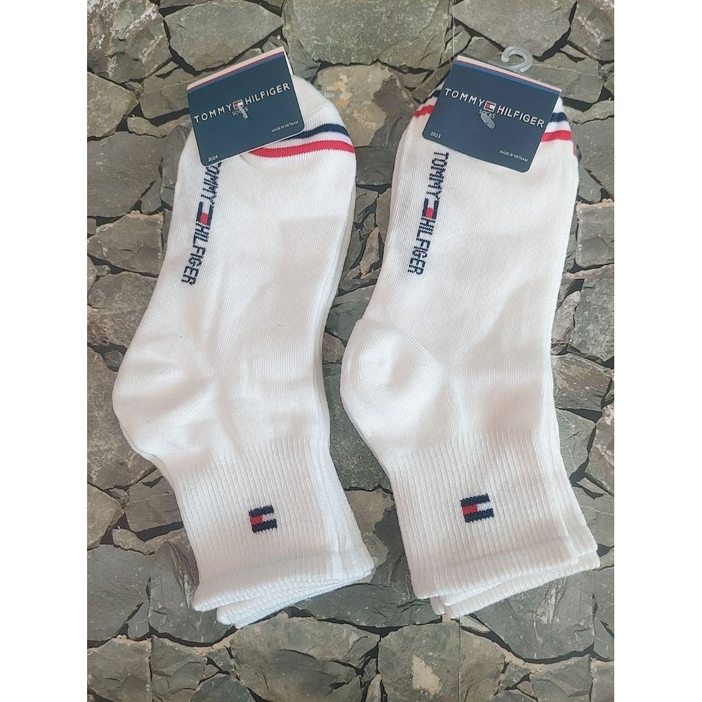 Kaos Kaki Tommy Hilfiger White Garis Merah Biru 1 Set 2 Pasang