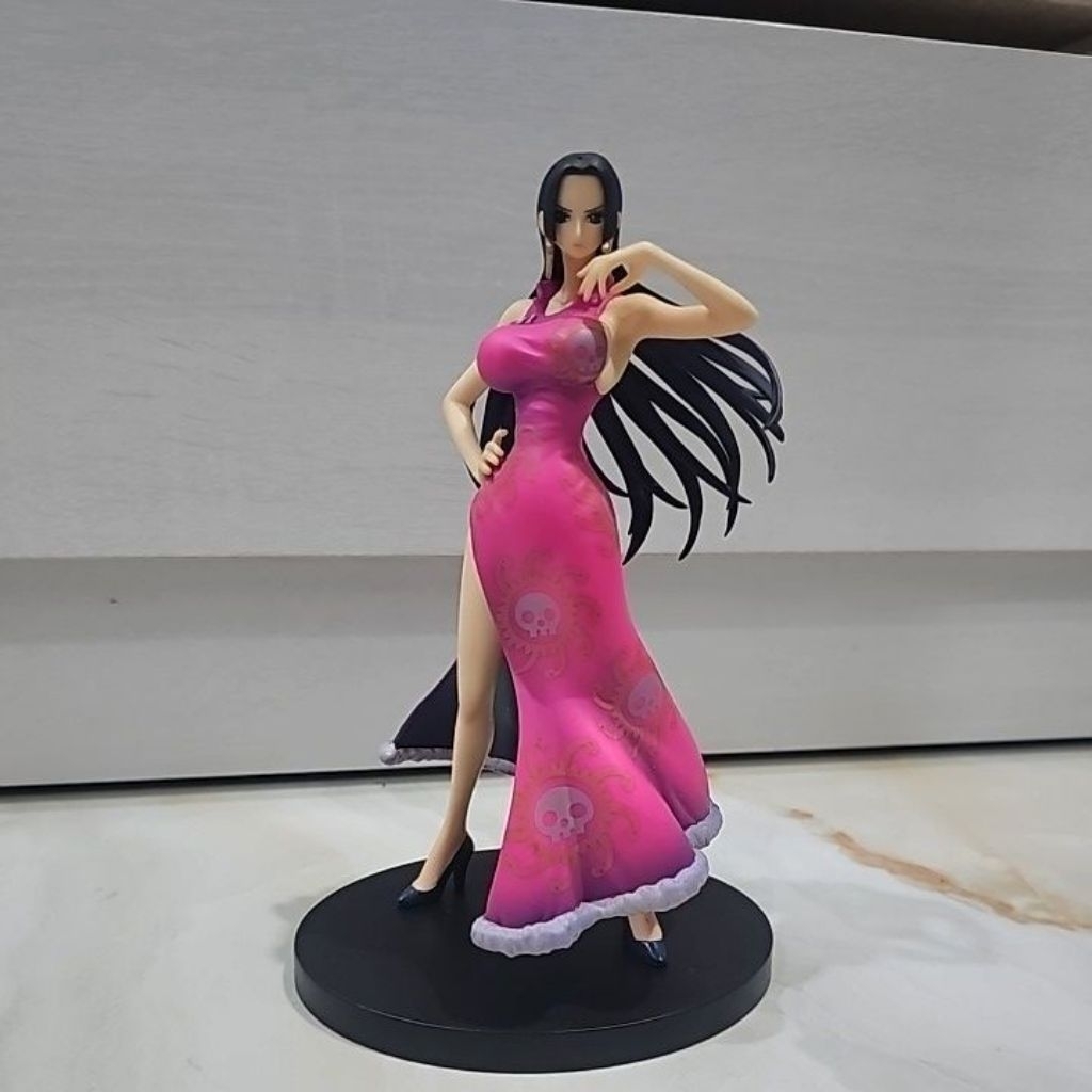 dxF Grandline Lady boa hancock shichibukai one piece figure
