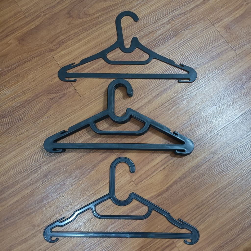 Preloved Hanger plastik Dewasa Besar Gantungan Baju Pakaian bekas pakai