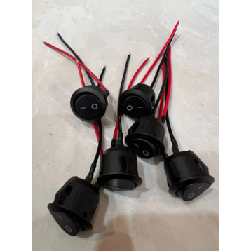 saklar ON OFF bulat kecil dengan kabel /tombol switch ON / OFF bulat