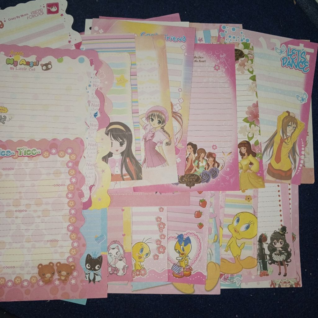 [ HARGA PERLEMBAR - MINIMAL ORDER 15K — PINK VER ] KERTAS BINDER A5 20 RING NON HARVEST TIPIS LOOSE 