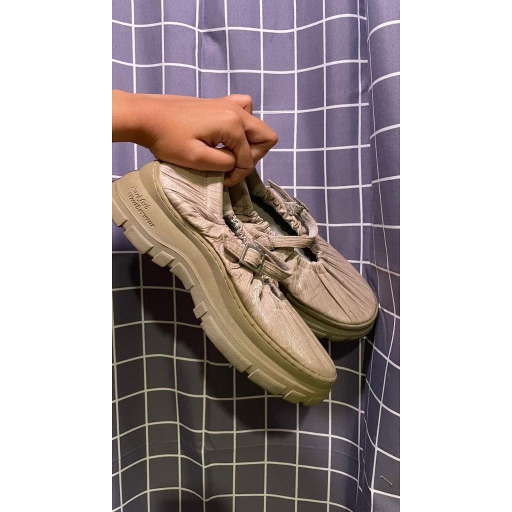 Rockfish Weatherwear Platform Mary Jane