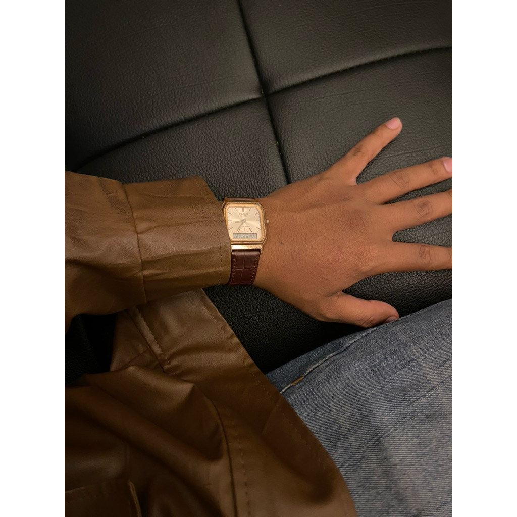 Jam Tangan casio aq230 gold
