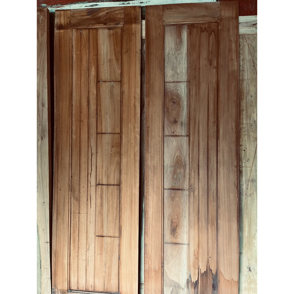 PINTU KUPU-KUPU KAYU MAHONI BONUS LOSTER 4