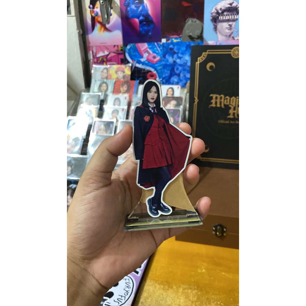 Standee JKT48 Adel Magic Hour Official