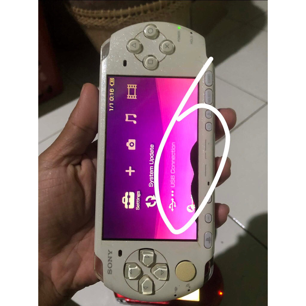 PSP 3000 MINUS LCD DAN CMOS(tidak bisa baca Baterai(