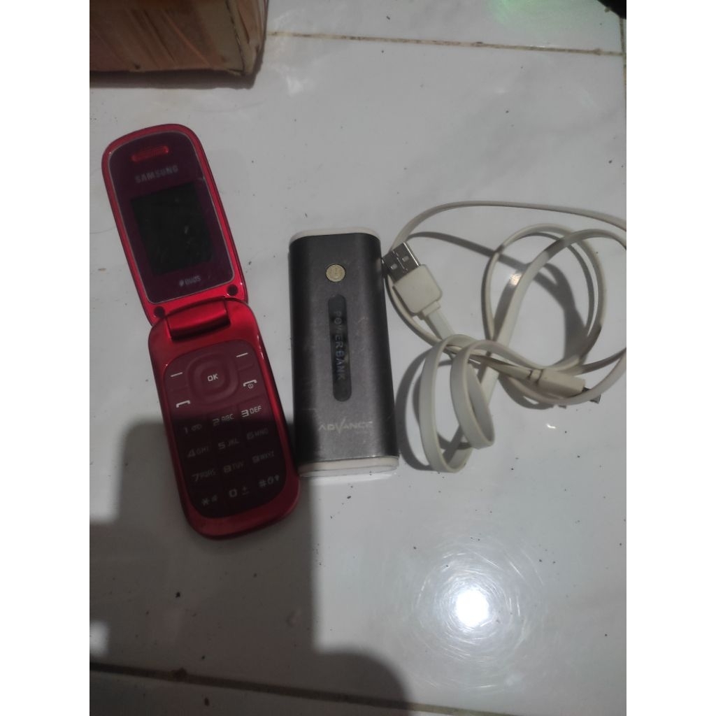 hp jadul lipat vs pb