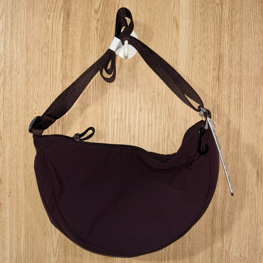 NEW uniqlo tas bahu mini ungu tua