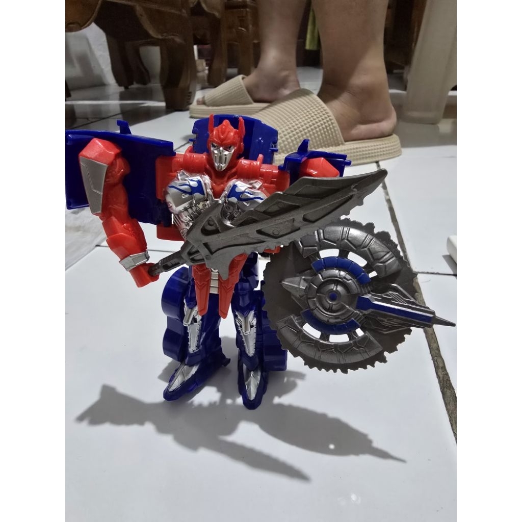 jual action figure optimus prime transformers