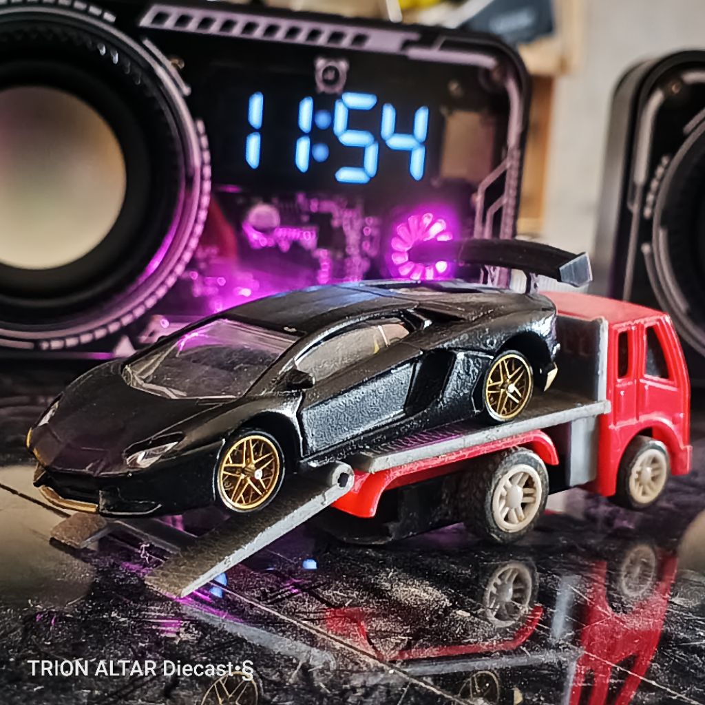 [TADS] Majorette Lamborghini Aventador Costume