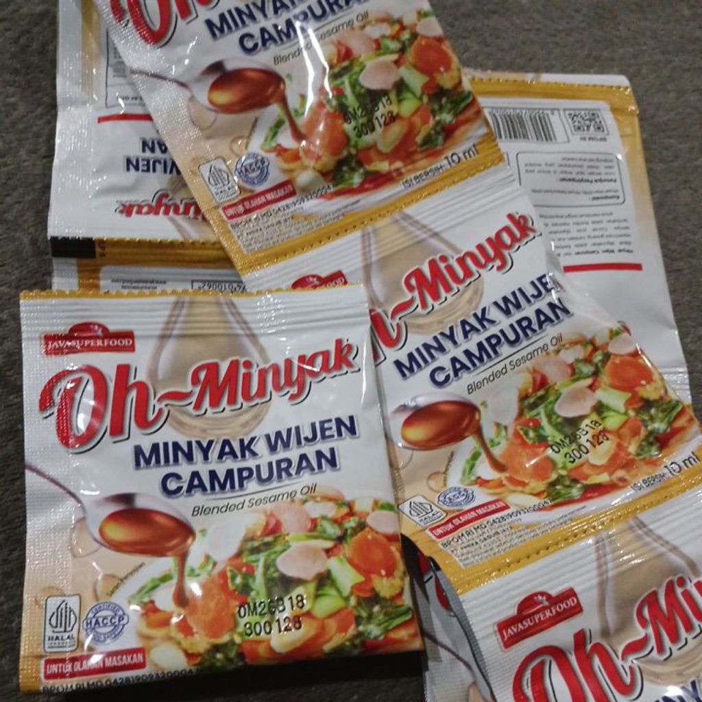 Minyak Wijen Campuran Sachet 10 ML exp 1/28