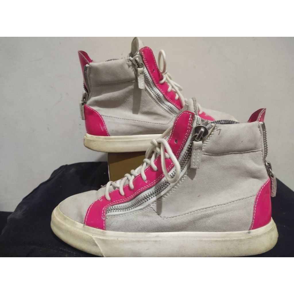 Giuseppe Zanotti Suede High Top Sneakers size 41