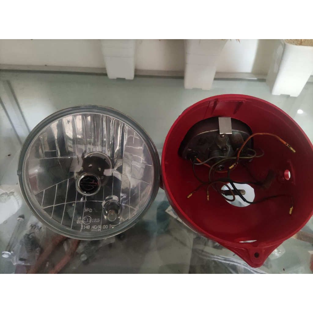 batok lampu CD original. bukan batok CT