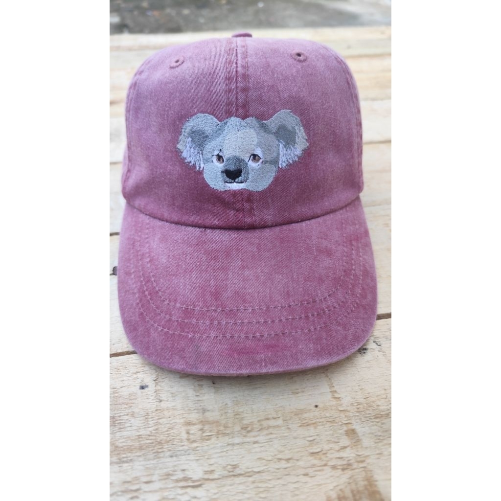 topi brand