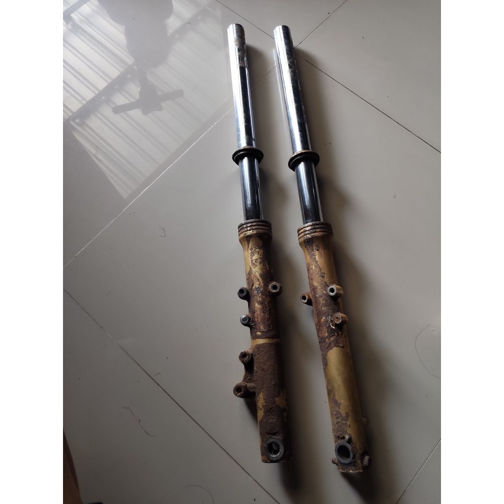 as bottom ninja Victor pengeriman kiri